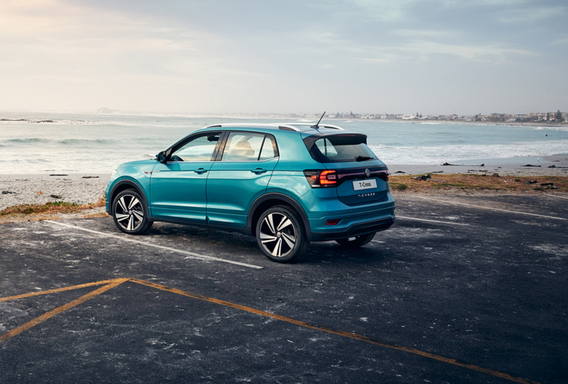 volkswagen t-cross at the beach