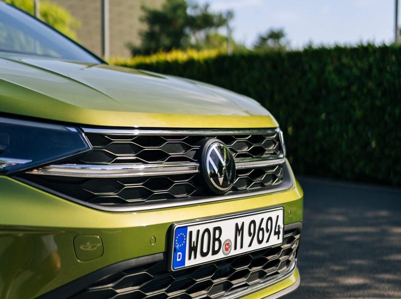 A close-up of the front grill section on a VW Taigo. 