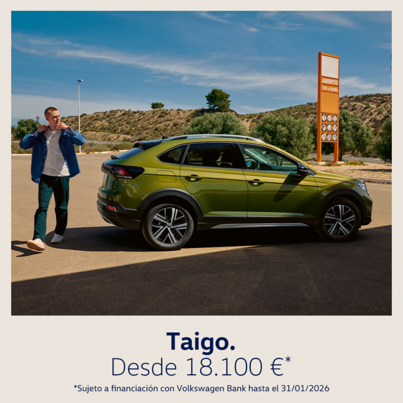 Volkswagen Taigo verde, vista lateral izquierda. Texto promoción: Desde 17.800€. Sujeto a financiación con Volkswagen Bank.