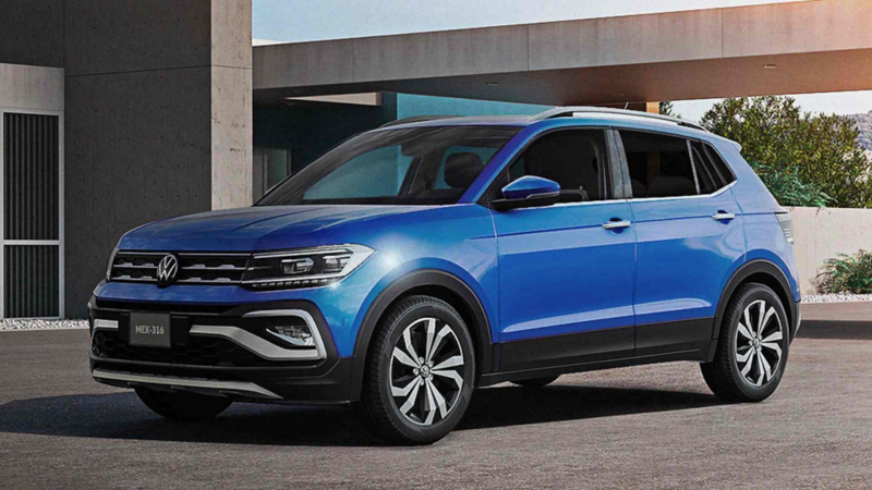 Nuevo Taigun 2023 en color azul, iluminada por luz solar. 