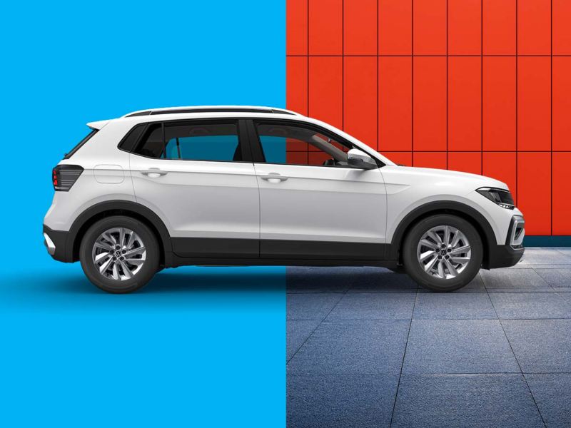 Taigun de Volkswagen en color exterior blanco. SUV compacta con oferta en octubre 2024. 