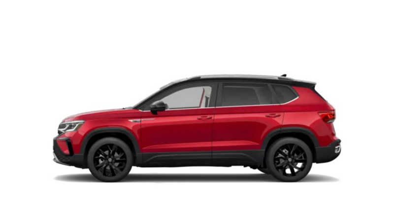 VW Taos 2023 en color rojo. Vista lateral, puerta de conductor. 