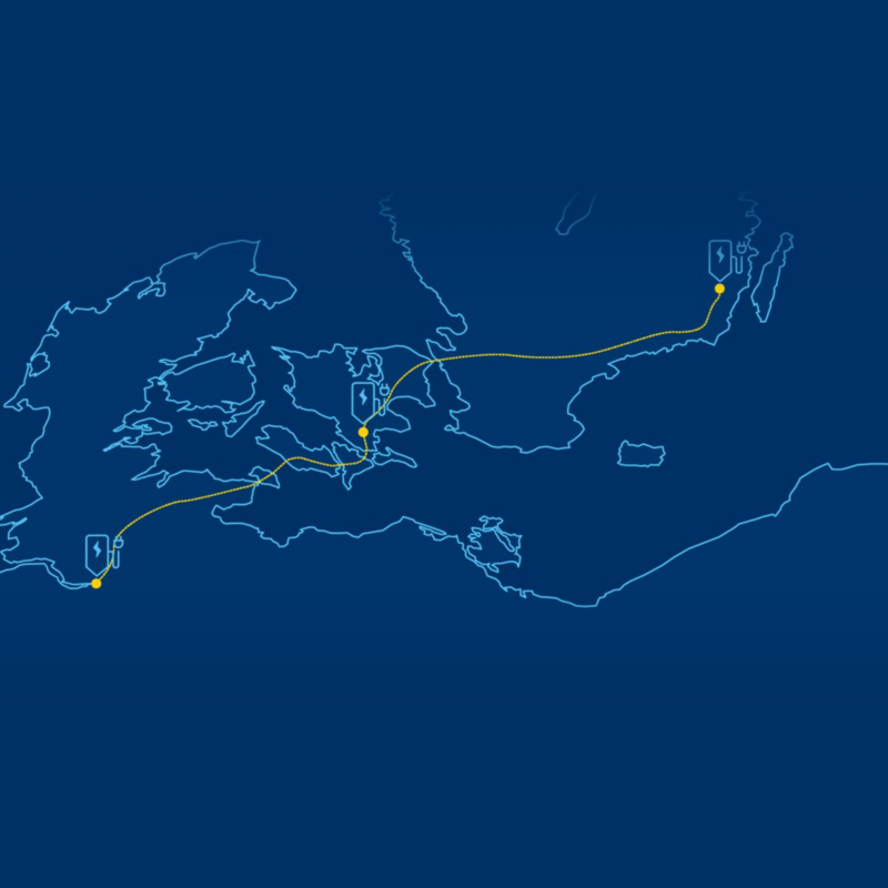 Ilustración de un recorrido por Europa con un vehículo a través de puntos de carga eléctrica