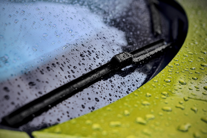 Auto rain sensors