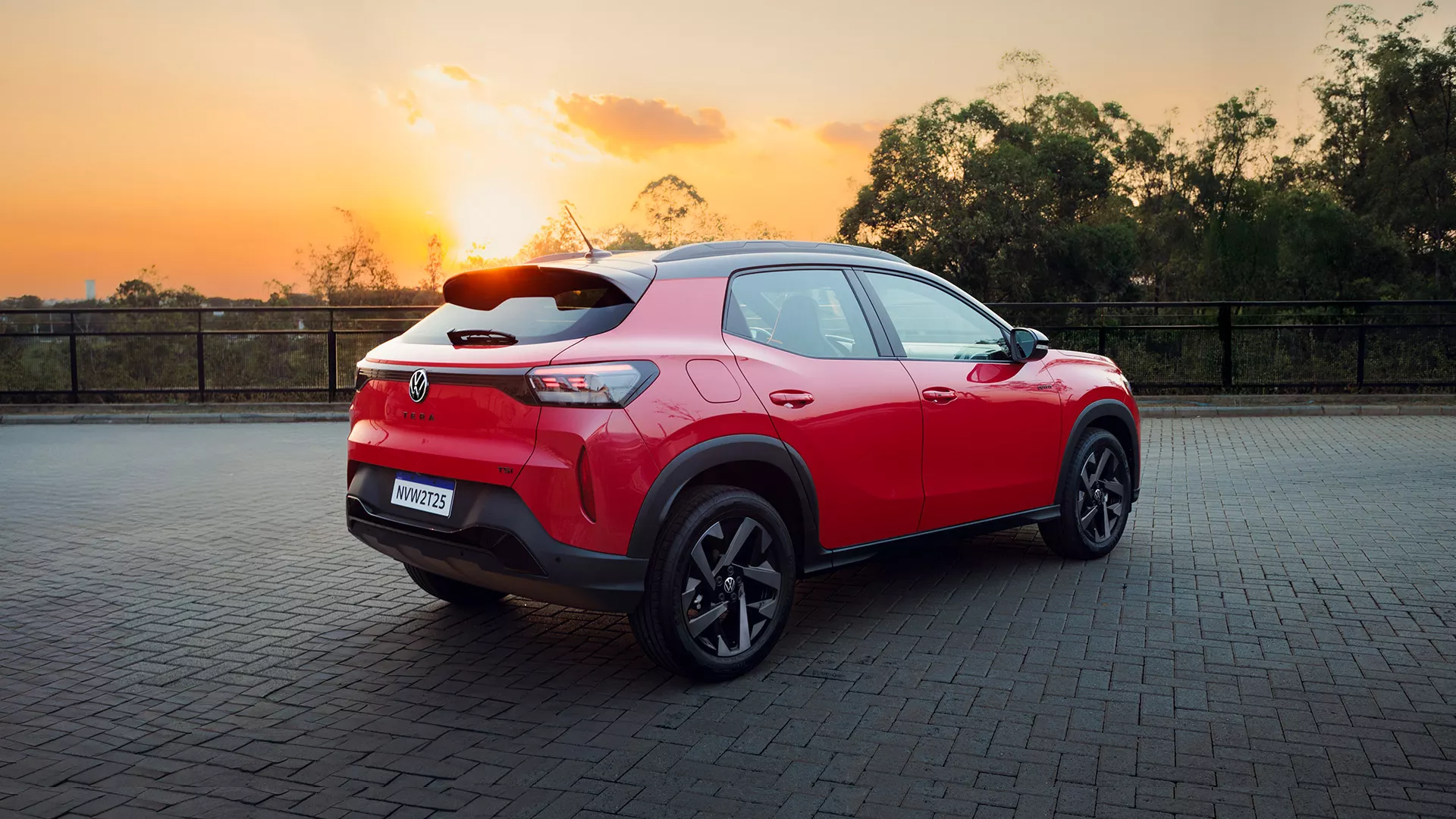 Novo VW Tera 2026 – o SUV compacto que redefine inovação e desempenho! Inspirado no design sofisticado do Tiguan, o modelo traz robustez e tecnologia de ponta, aliando conforto e segurança em um pacote irresistível.
