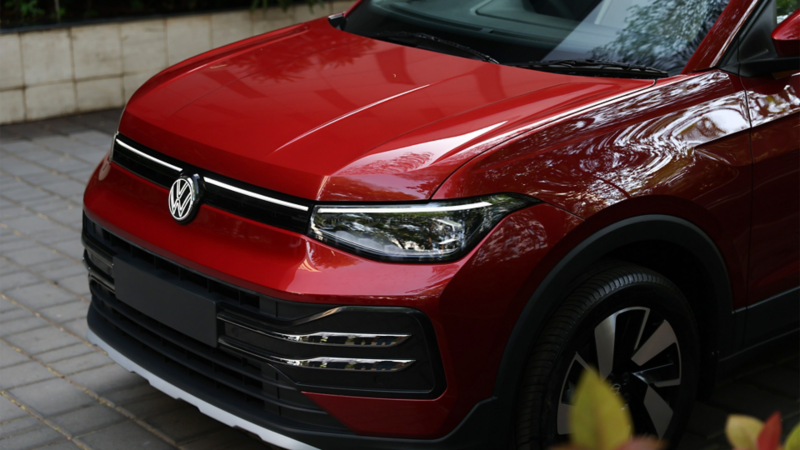The new Taigun illuminated Volkswagen logo
