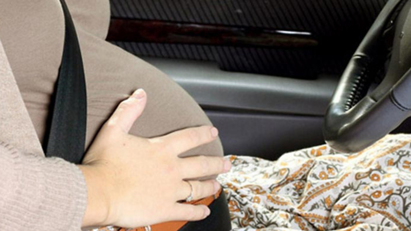 Futuras mamás al volante