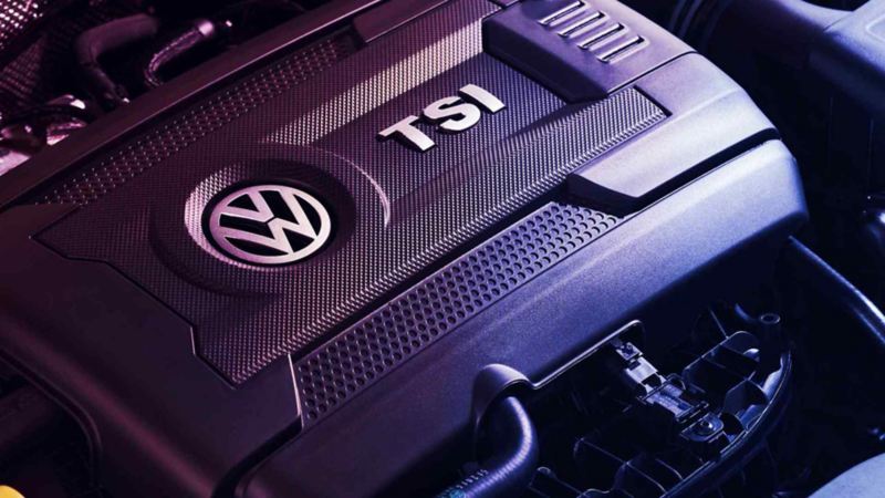 Motor de auto Volkswagen con inicial TSI. 