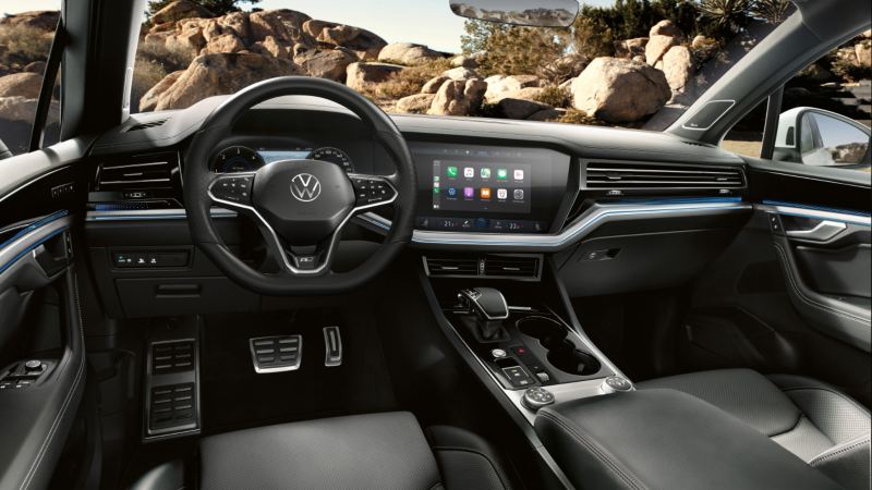 Vista del interior del Volkswagen Touareg, iluminación ambiental