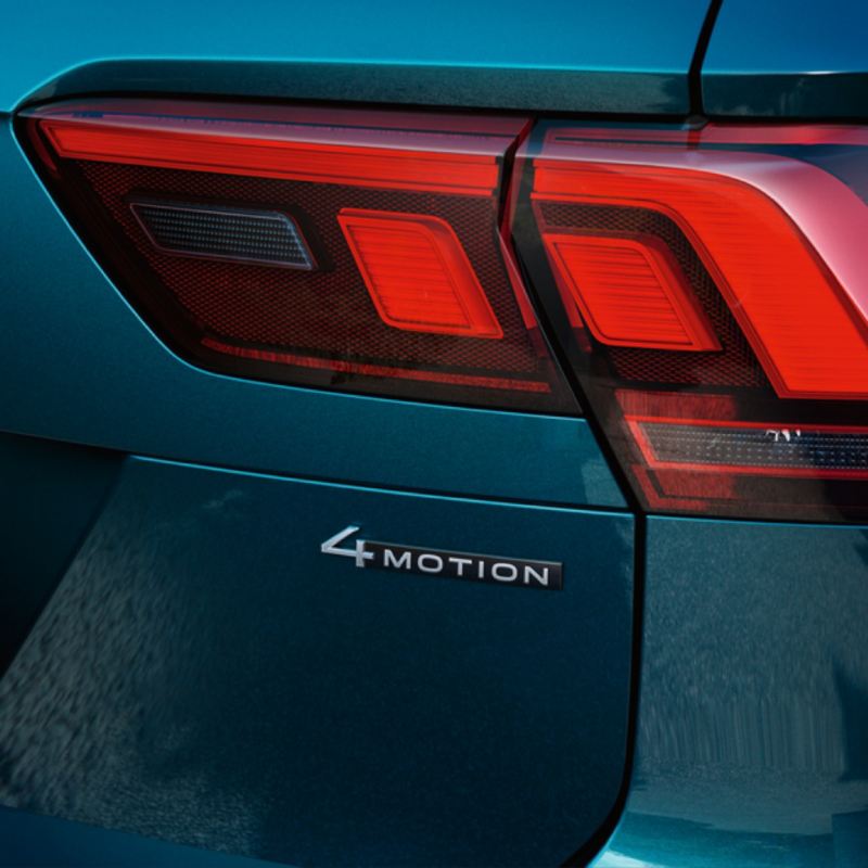 Detalle del logotipo 4Motion de Volkswagen Tiguan R