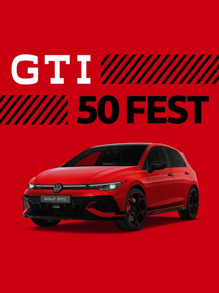 Volkswagen GTI rojo con el texto GTI 50 FEST