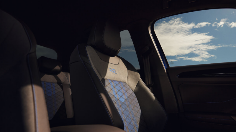 Detalle de los asientos de un Volkswagen R