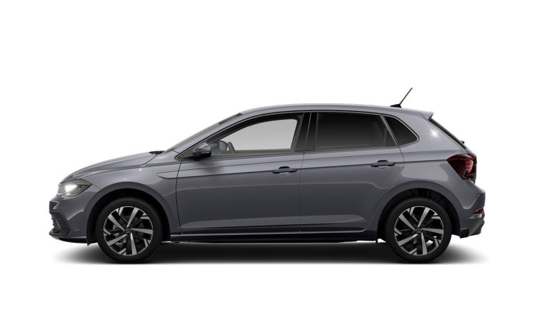 Vista lateral Volkswagen Polo Más gris en fondo blanco