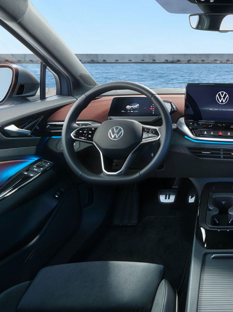 Vista del volante y el salpicadero del Volkswagen ID.5