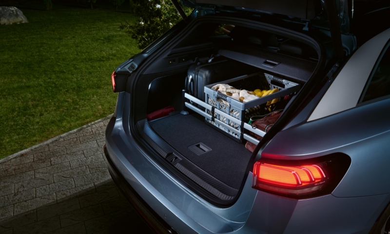 Detalle del maletero de un Volkswagen ID.7 Tourer