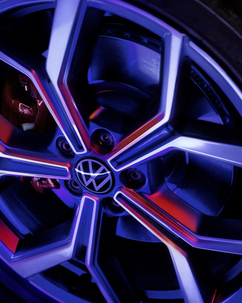 Llantas del Volkswagen Polo GTI, vista zoom, con aspecto deportivo.