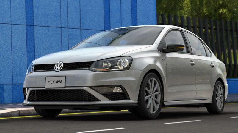 Volkswagen Vento seminuevo. Edición 2022 en color gris.
