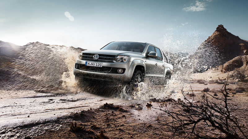 A brown VW Amarok