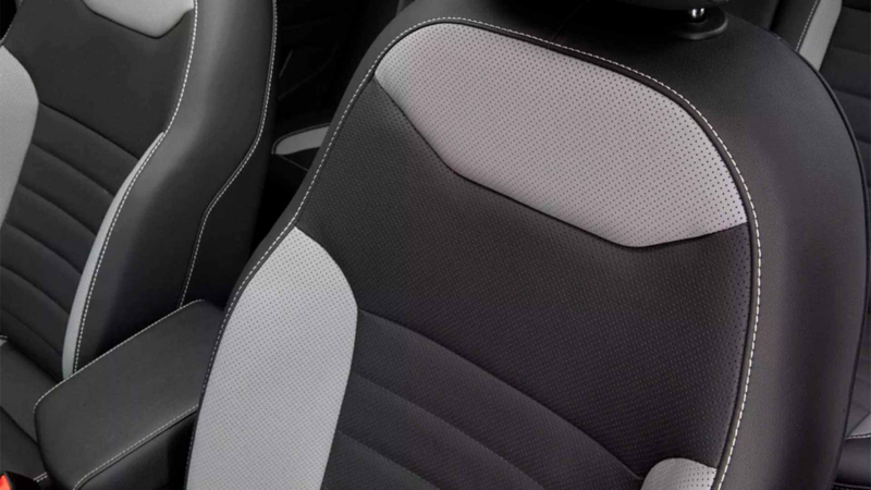 Vestidura de asiento de conductor de camioneta SUV Taos 2022.