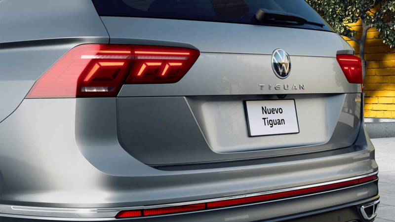 Nuevo Tiguan 2022 en su versión R-Line 2.0. Encuentra todos los detalles de esta camioneta Volkswagen.