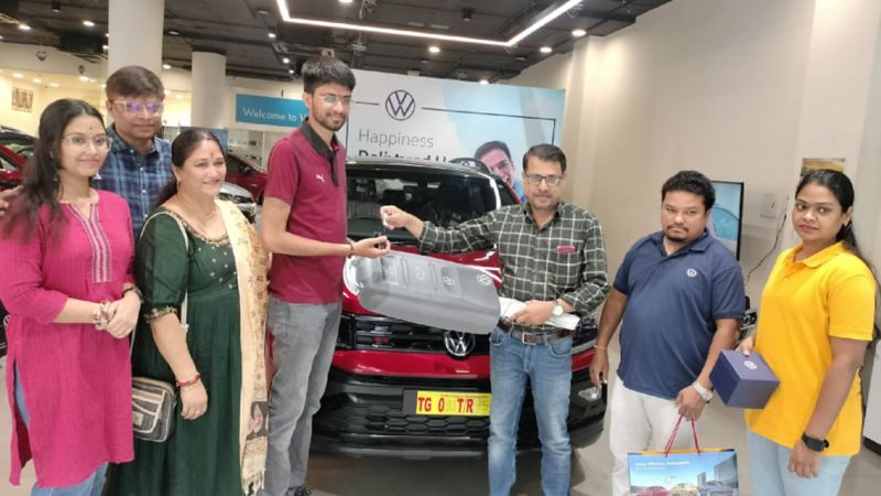 volkswagen passenger cars india delivered 131 cars  on the auspicious occasion of navaratri in hyderabad, telangana