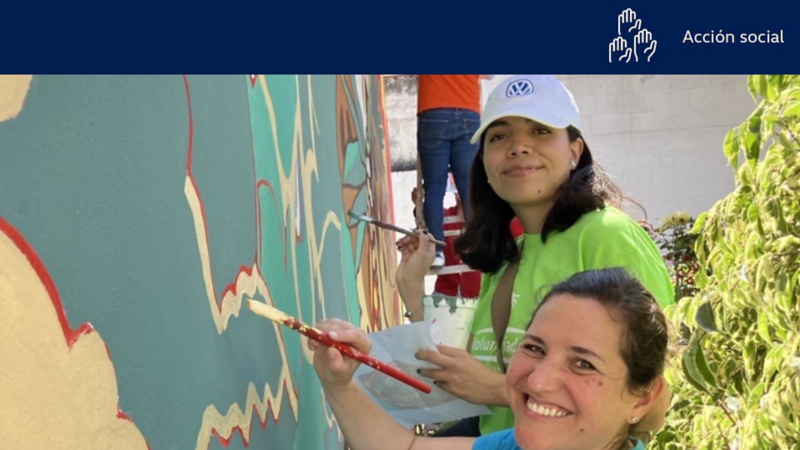 Colaboradoras de Volkswagen realizan acciones de voluntariado.