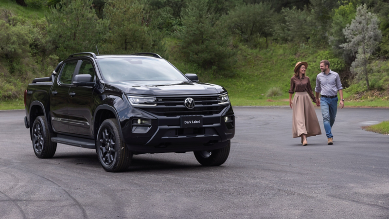 Consulta el precio de VW Amarok Dark Label