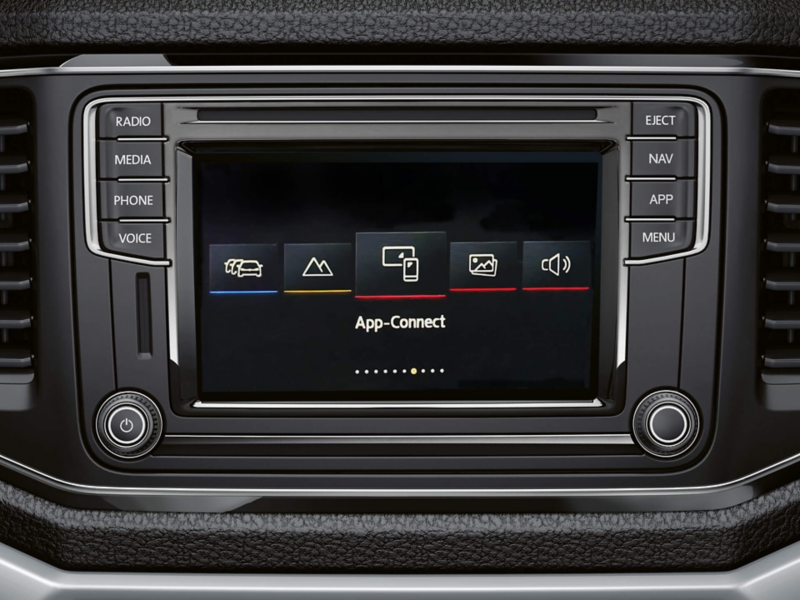 Amarok Highline 2023 con sistema de entretenimiento Infotainment