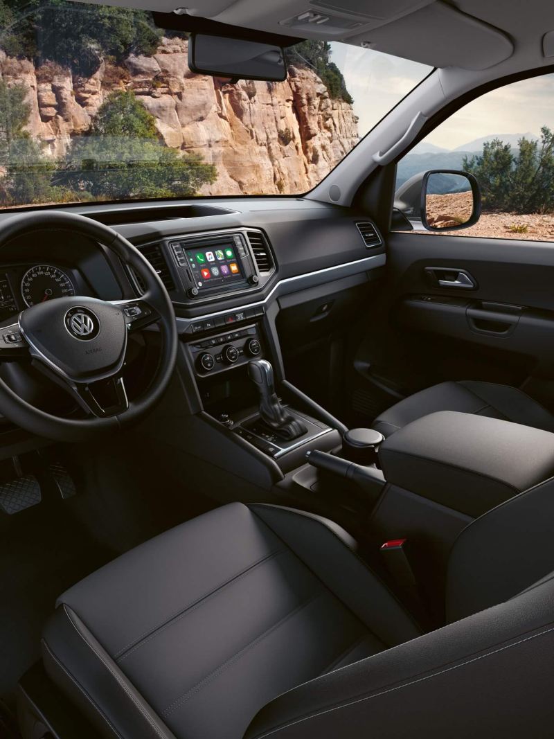 VW Amarok - Asientos y amplio espacio de habitaculo de la Pick Up