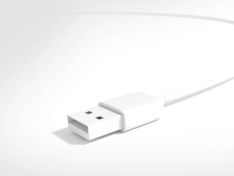 Un câble USB blanc