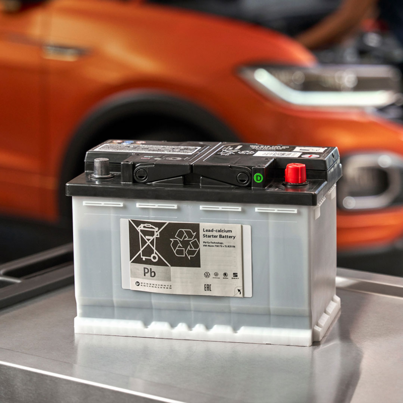 Batería de auto Volkswagen. Servicio de refacciones originales VW en México.