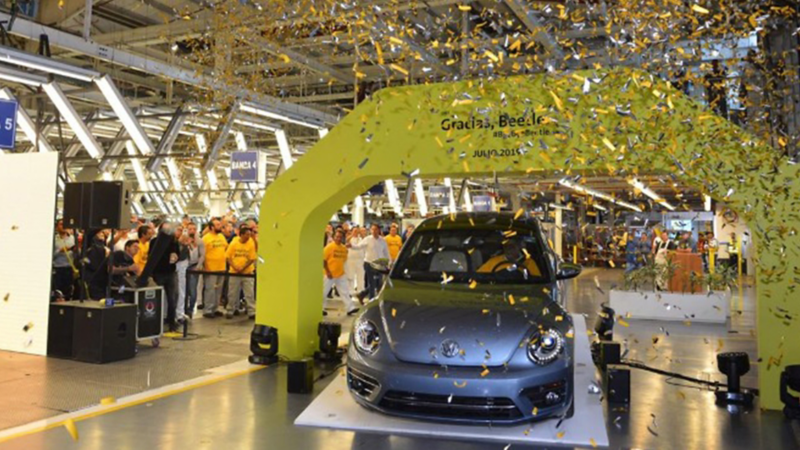 Despedida de Beetle Volkswagen, modelo de auto descontinuado