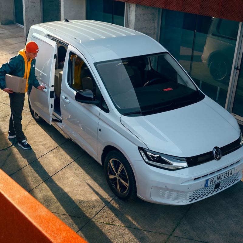 The new Volkswagen Caddy Cargo as a delivery van.