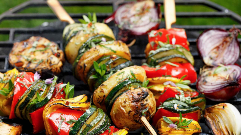 Vegetables on the barbecue.