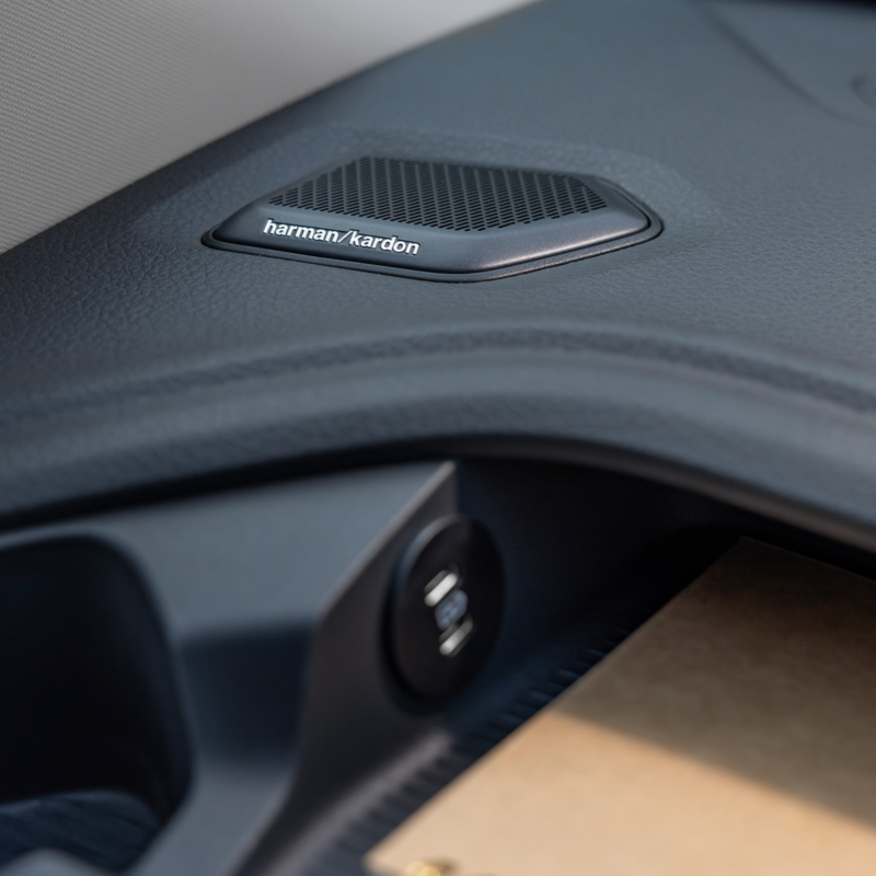 Disfruta del sonido envolvente de Harman / Kardon del nuevo de VW Caravelle