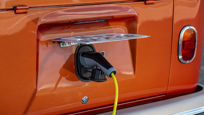 Snabbladda Volkswagen e-BULLI med CSS