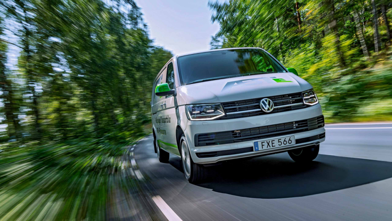 ABT e-Transporter eldriven skåpbil framifrån