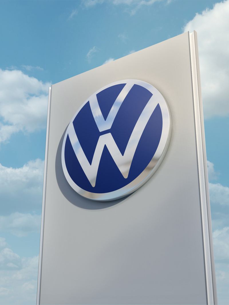 Agenda tu cita de Servicio VW - Automóvil recibiendo mantenimiento automotriz en taller Volkswagen
