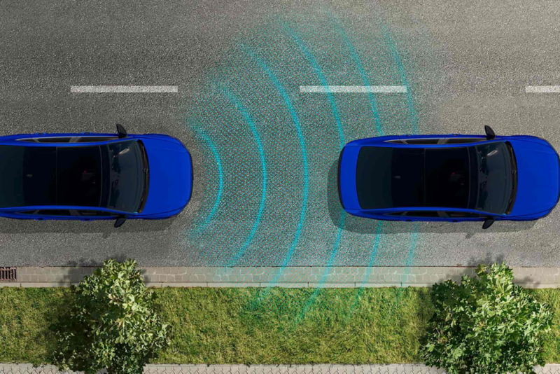 Control de velocidad crucero adaptativo en Nuevo Jetta GLI 2024.