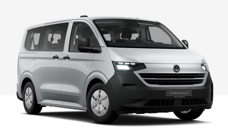 VW Caravelle blanche, vue de face et de profil sur fond neutre.