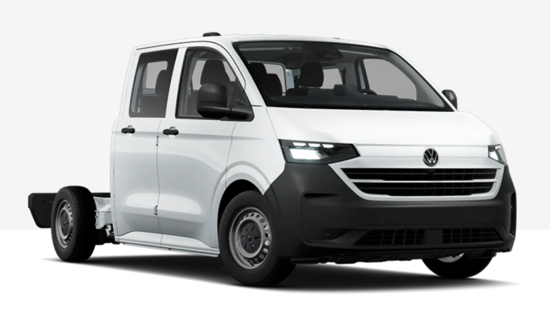 VW Transporter châssis cabine blanc, double cabine avec cadre ouvert, vue de face et de profil.