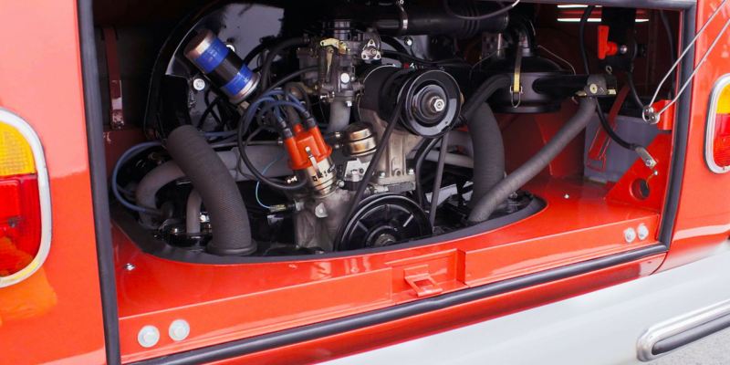 Der Motor des restaurierten Volkswagen T1.