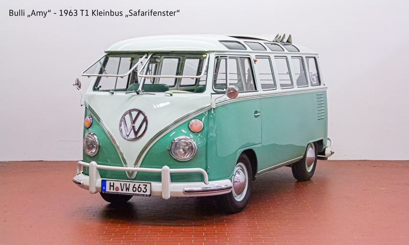 Amy - 1963 T1 Kleinbus „Safarifenster“ schräg von vorne.