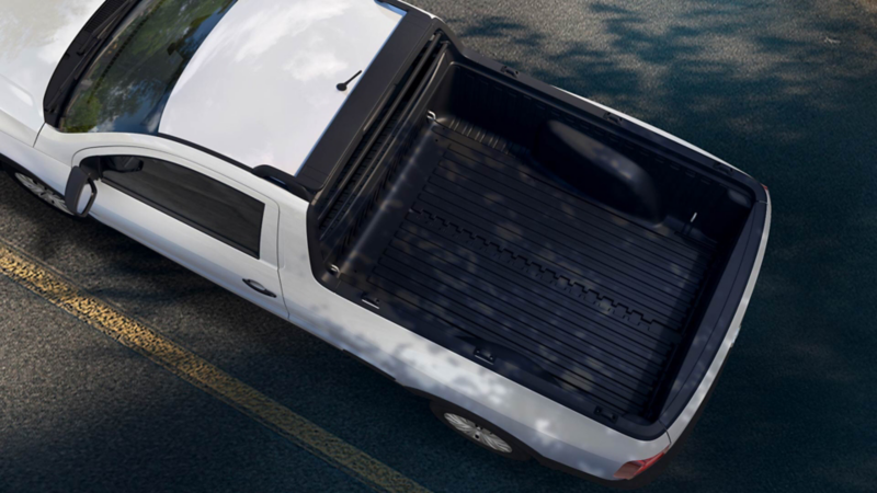 Camioneta pick up de Volkswagen. Batea con protección plástica antiderrapante. 