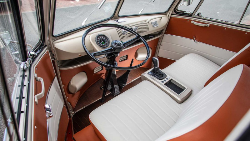 Volkswagen T1 cockpit