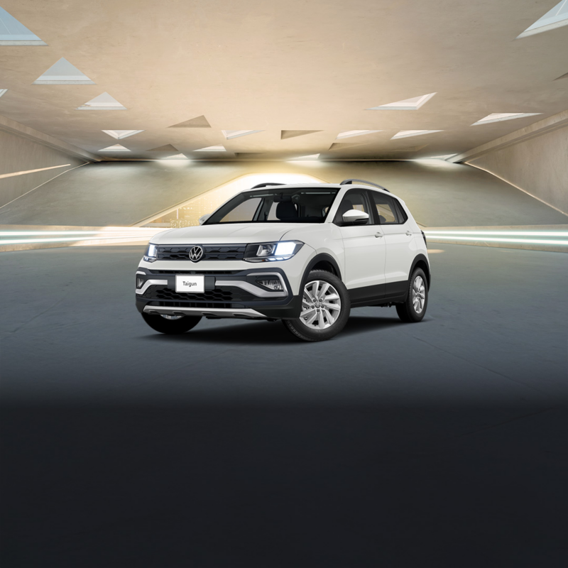 Taigun de Volkswagen. SUV 5 pasajeros en color blanco, encima de diseño con bosque nevado. 