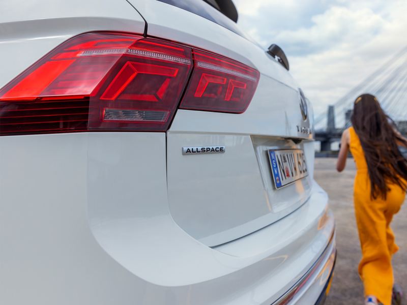 Close up on the rear lights of the Volkswagen Tiguan Allspace