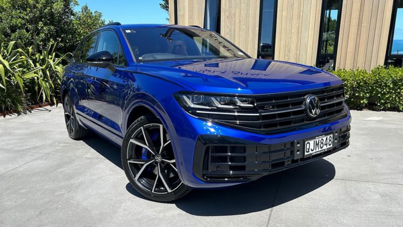 Motoring NZ Touareg R PHEV