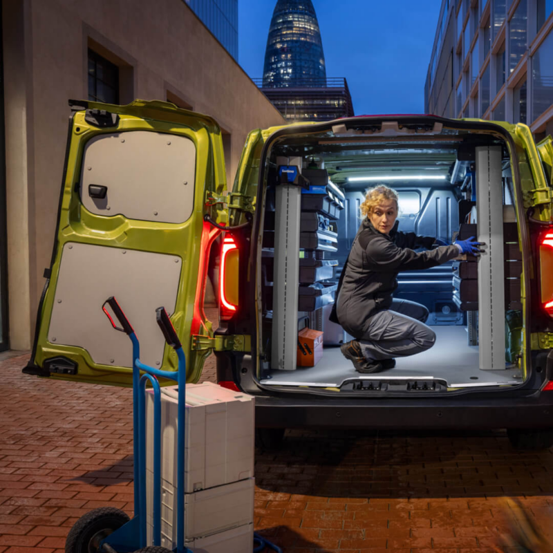 Puertas traseras de apertura amplia en el VW Transporter Cargo