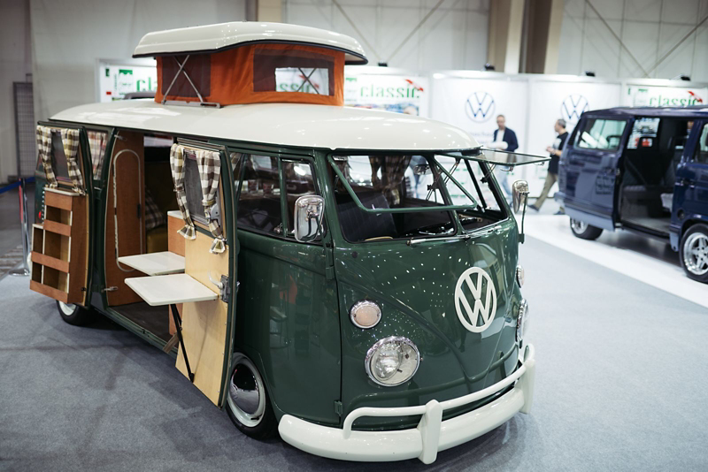 Volkswagen T1 model SO-42 Westfalia z 1967 roku.